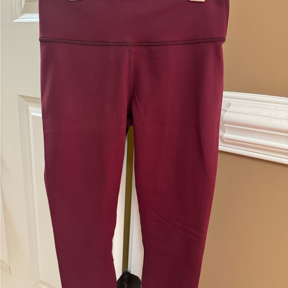 Fabletics Women's Maroon Leggings